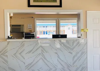 Americas Best Value Inn Elm Creek hotel thumbnail 7