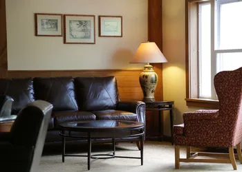 Silver Fox Inn hotel thumbnail 3
