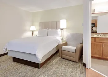 Candlewood Suites Salina by IHG hotel thumbnail 2