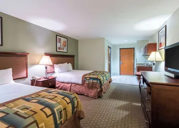 Suburban Studios Beaumont hotel thumbnail 6