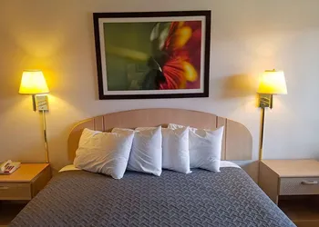 Americas Best Value Inn Eloy Casa Grande hotel thumbnail 8