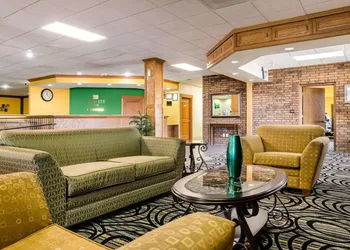Quality Inn Liberal hotel thumbnail 5