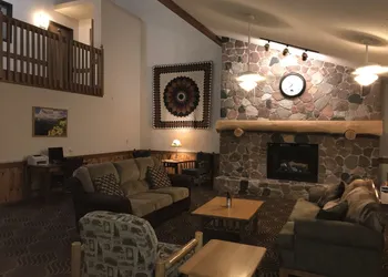 Boarders Inn & Suites by Cobblestone Hotels - Wautoma hotel thumbnail 5