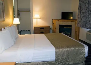 Boarders Inn & Suites by Cobblestone Hotels - Wautoma hotel thumbnail 8
