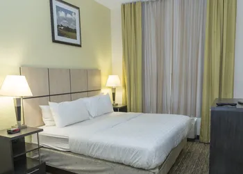 Candlewood Suites St. Joseph / Benton Harbor by IHG hotel thumbnail 4