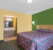 Knights Inn Wildersville hotel detail image 7