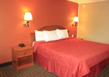 Days Inn by Wyndham Elko hotel thumbnail 5