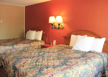 Days Inn by Wyndham Elko hotel thumbnail 6