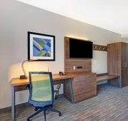 Holiday Inn Express & Suites Woodstock South by IHG hotel detail image 4