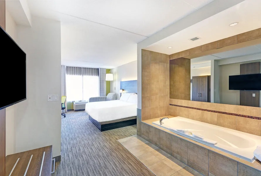 Holiday Inn Express & Suites Woodstock South by IHG hotel detail image 6