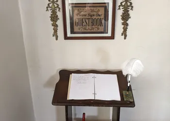 The Old Parsonage B&B hotel thumbnail 2