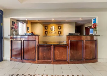 Comfort Inn & Suites Perry I-35 hotel thumbnail 7
