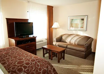 Staybridge Suites Wichita by IHG hotel thumbnail 8