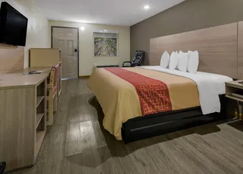 Rodeway Inn Ardmore I-65 hotel thumbnail 6