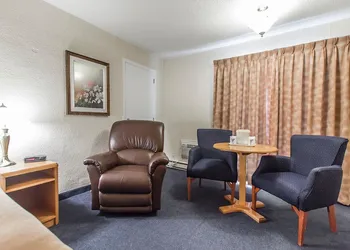 Rodeway Inn hotel thumbnail 4
