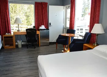 Rodeway Inn hotel thumbnail 7