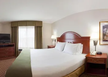 Holiday Inn Express Hotel & Suites Frackville by IHG hotel thumbnail 5