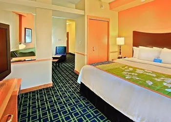 Fairfield Inn & Suites by Marriott Harrisburg West hotel thumbnail 6
