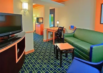 Fairfield Inn & Suites by Marriott Harrisburg West hotel thumbnail 7