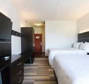 Holiday Inn Express Hotel & Suites Bedford by IHG hotel detail image 3