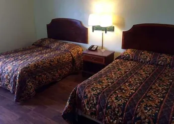 Knights Inn Center Valley hotel thumbnail 7