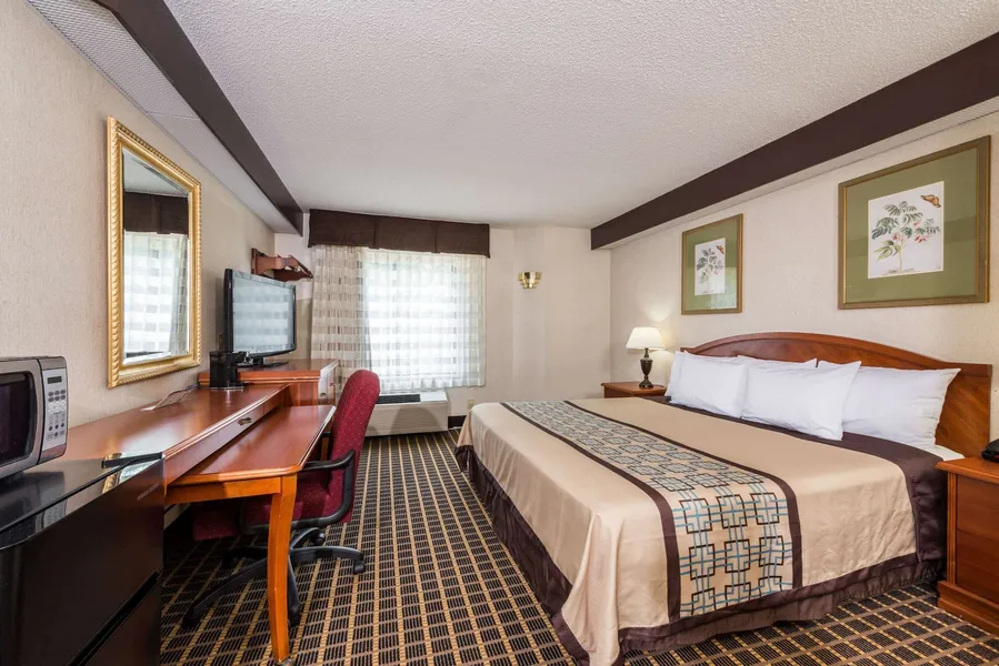 Days Inn by Wyndham Yadkinville hotel detail image 6