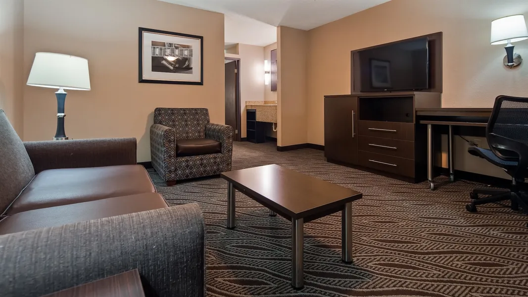 Best Western Plus Galleria Inn & Suites hotel detail image 6