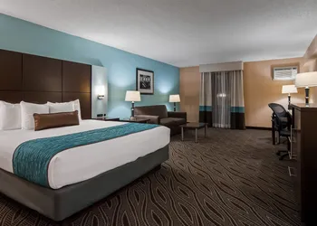 Best Western Plus Galleria Inn & Suites hotel thumbnail 7