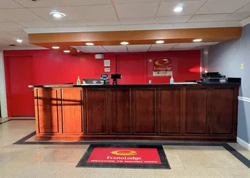 Econo Lodge Mt Hope - Beckley North hotel thumbnail 5