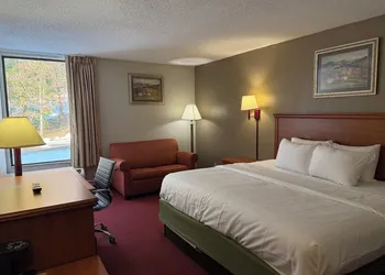 Econo Lodge Mt Hope - Beckley North hotel thumbnail 7