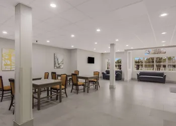 Americas Best Value Inn & Suites Lake Charles at I-210 Exit 5 hotel thumbnail 4