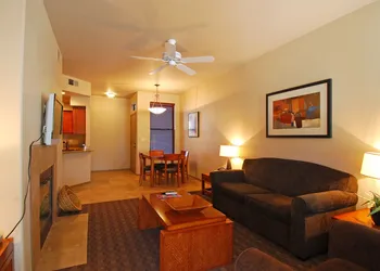 Raintree at Phoenix South Mountain Preserve hotel thumbnail 5
