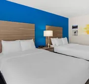 Comfort Inn & Suites Harrisburg-Hershey North hotel detail image 4
