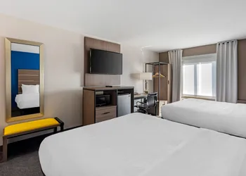 Comfort Inn & Suites Harrisburg-Hershey North hotel thumbnail 5