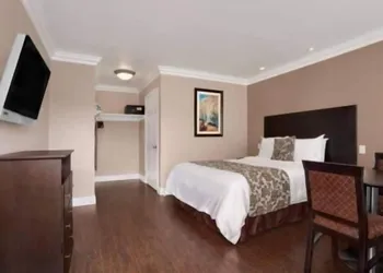 Lotus of Lompoc - A Great Hospitality Inn hotel thumbnail 6
