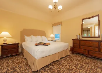 Stanyan Park Hotel hotel thumbnail 7