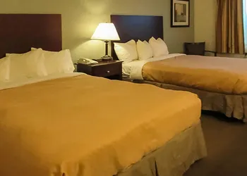 Quality Inn Winder hotel thumbnail 4