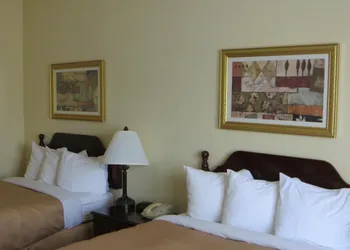 Quality Inn Winder hotel thumbnail 7
