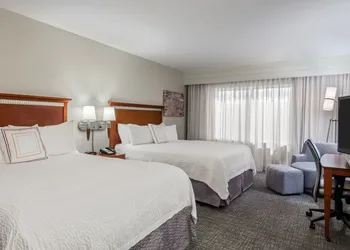 Courtyard by Marriott Fort Myers I-75/Gulf Coast Town Center hotel thumbnail 6