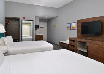 Hampton Inn Panama City Beach hotel thumbnail 8