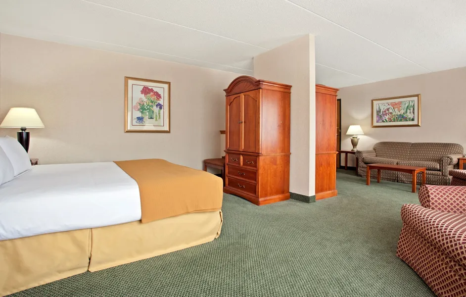 Holiday Inn Express Pittsburgh North by IHG hotel detail image 2