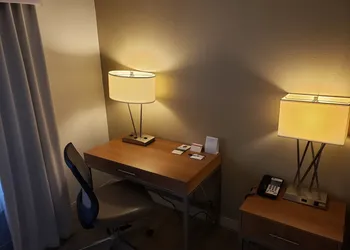Holiday Inn Express Pittsburgh North by IHG hotel thumbnail 8