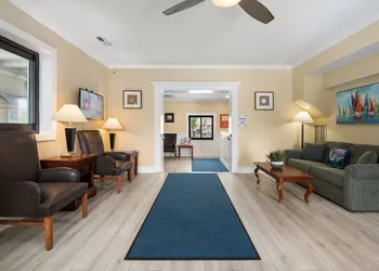 Coastal Palms Inn & Suites hotel thumbnail 4