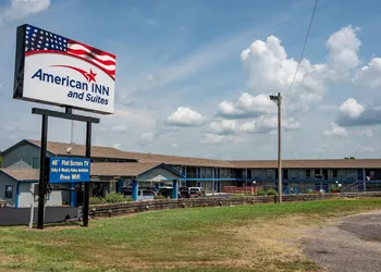 American Inn & Suites Russellville hotel thumbnail 2