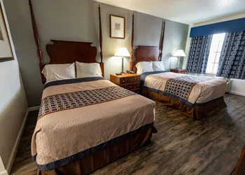 American Inn & Suites Russellville hotel thumbnail 6
