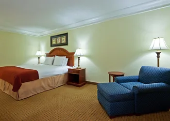 Holiday Inn Express Ringgold by IHG hotel thumbnail 4