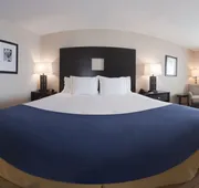 Holiday Inn Express Hotel & Suites Albuquerque Airport by IHG hotel detail image 4