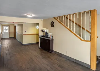 Red Roof Inn Des Moines hotel thumbnail 3