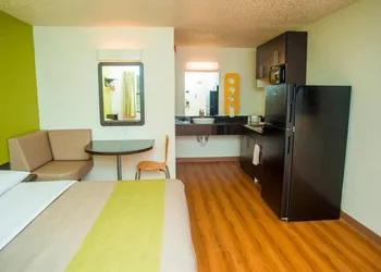 Motel 6 Palestine, TX hotel thumbnail 4