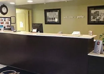 Americas Best Value Inn & Suites Griffin hotel thumbnail 2
